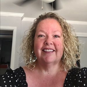 Meet your Posher, Stacey